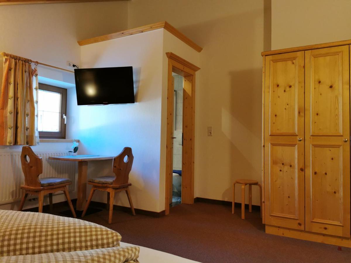 Hotel Garni Schoenblick Sölden Esterno foto