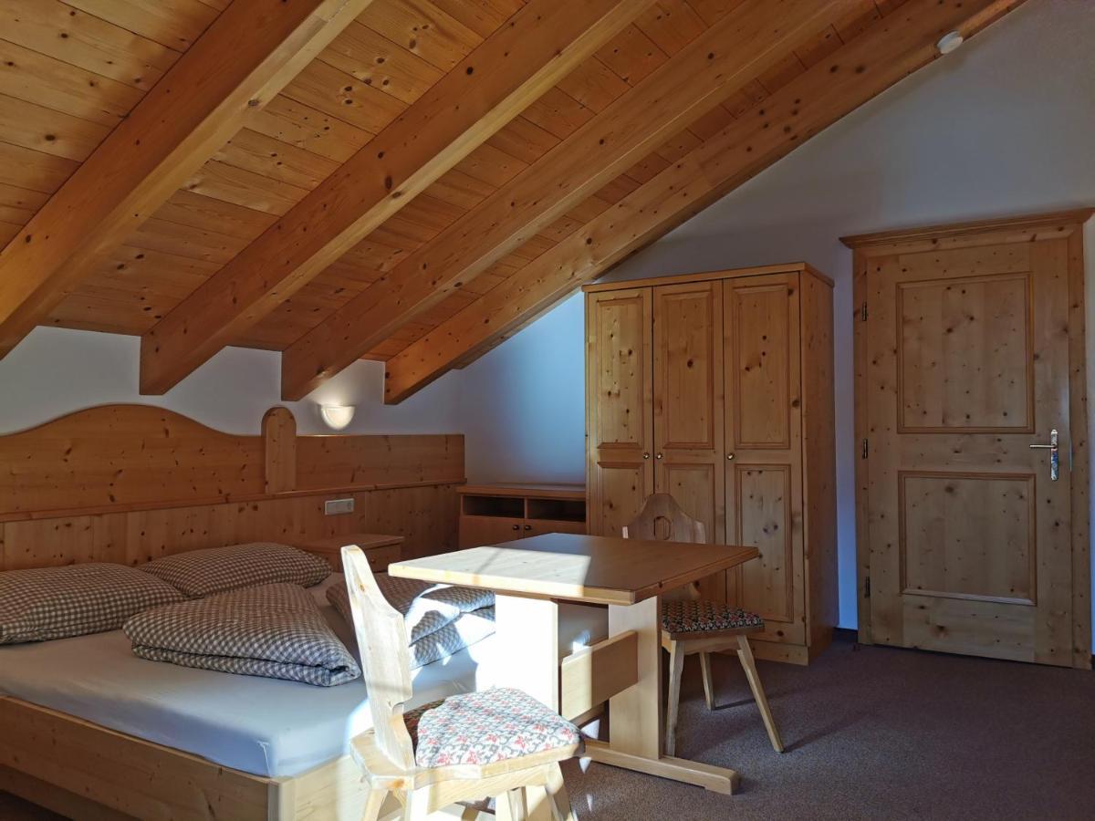 Hotel Garni Schoenblick Sölden Esterno foto
