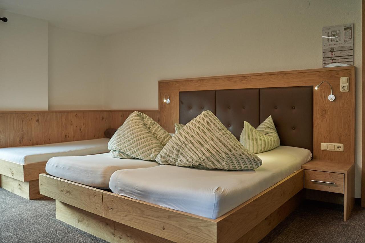 Hotel Garni Schoenblick Sölden Esterno foto